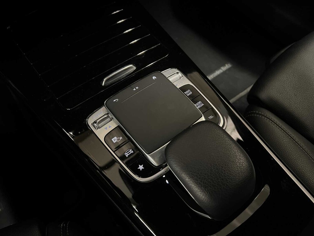 Mercedes-Benz A180 d 116pk 2019 (Origineel-NL) A-klasse, ZR-630-X