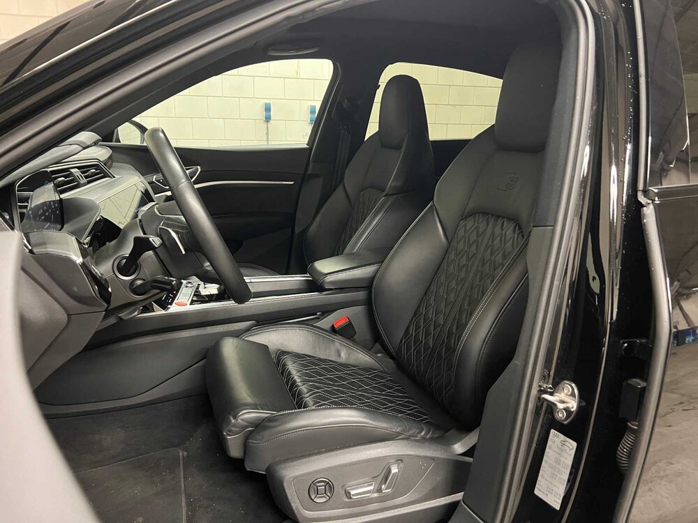 Audi e-tron Sportback S Quattro 95 kWh 503hp 2020, L-554-VG