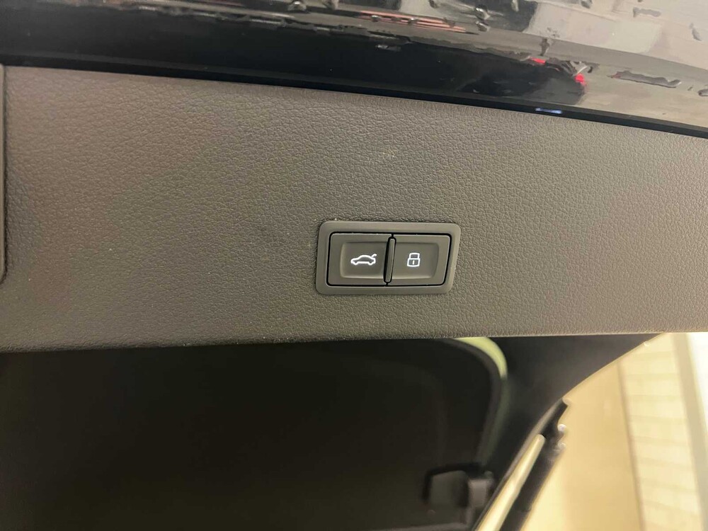 Audi e-tron Sportback S Quattro 95 kWh 503hp 2020, L-554-VG