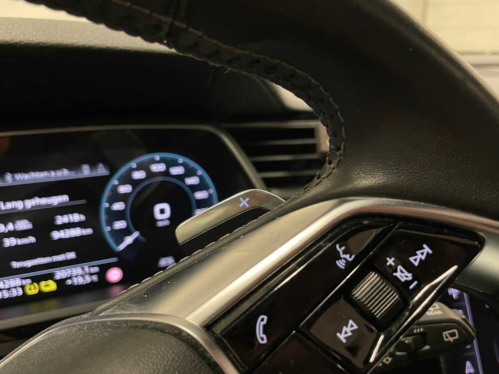 Audi e-tron 55 quattro advanced 95 kWh 360hp 2019 (original-NL + 1st owner), ZD-004-B