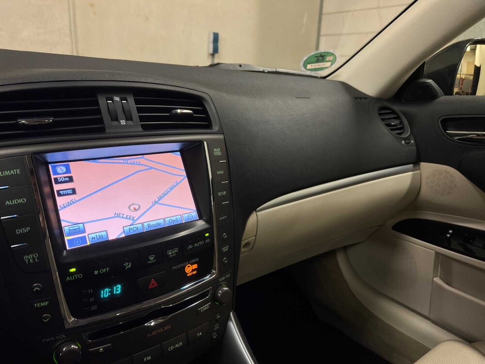 Lexus IS Cabriolet 250C Luxus 208PS 2013 (Original-UK), 16-ZPG-6