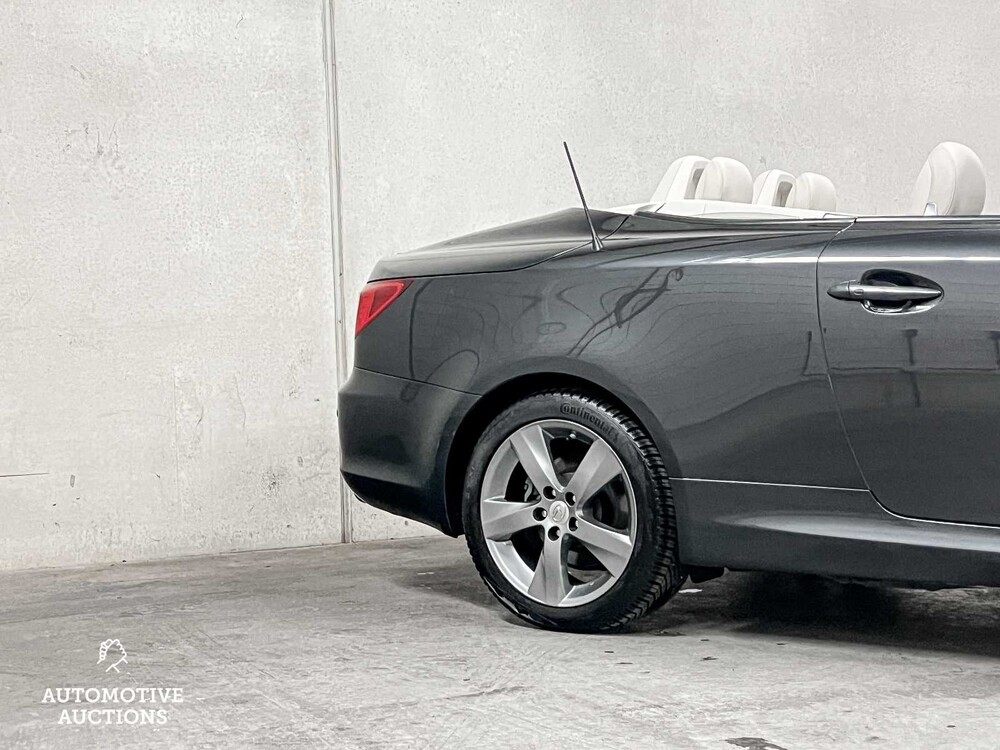 Lexus IS Cabriolet 250C Luxus 208PS 2013 (Original-UK), 16-ZPG-6