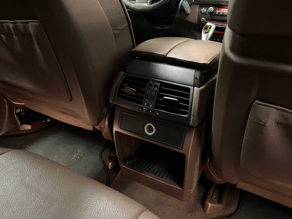 BMW X5 xDrive30i High Executive 272PS 2009 (Original-UK), 07-KBT-6