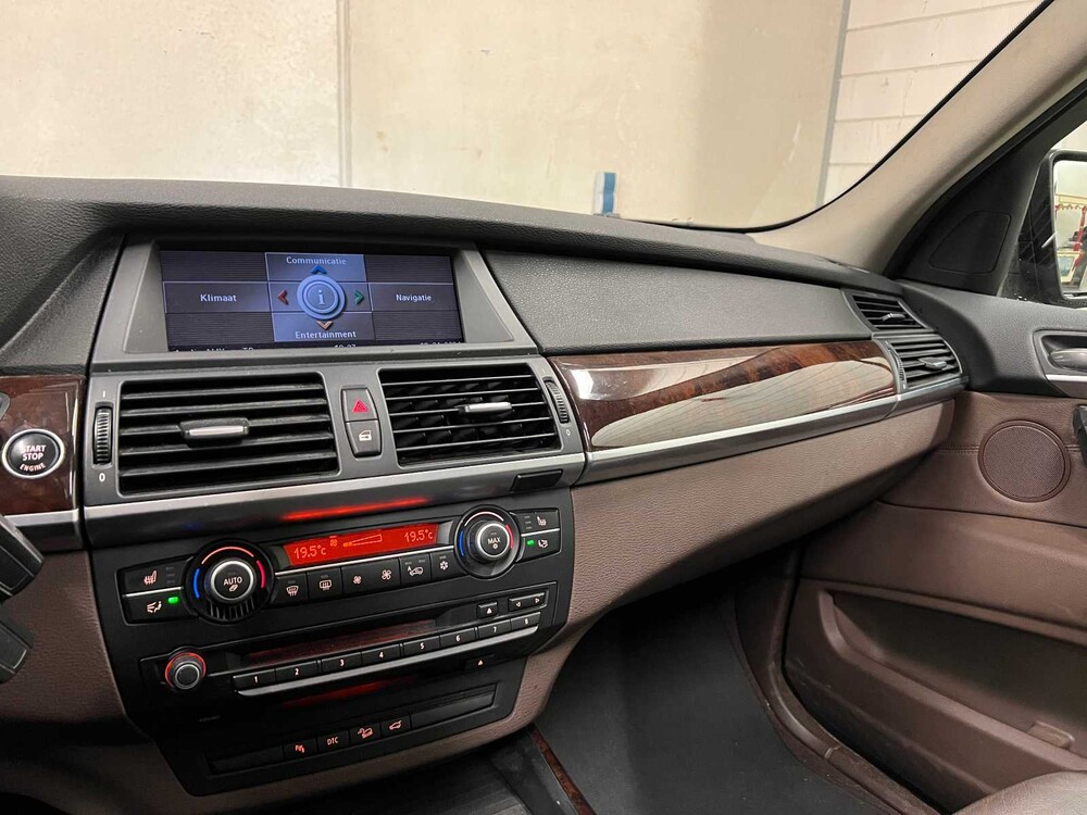 BMW X5 xDrive30i High Executive 272PS 2009 (Original-UK), 07-KBT-6