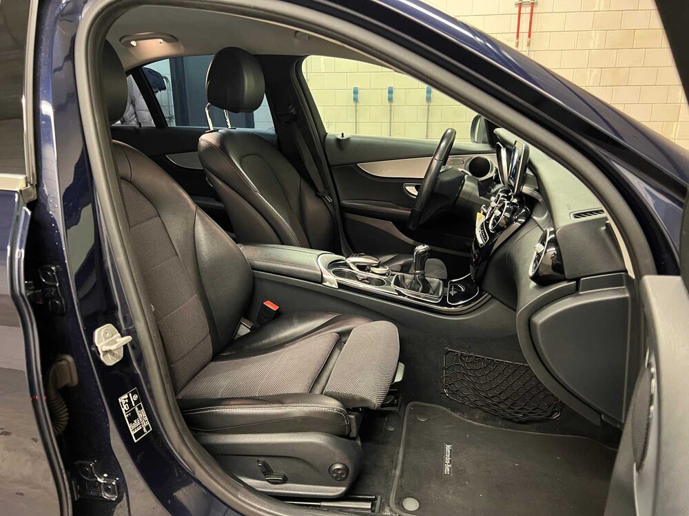 Mercedes-Benz C180 Ambition 156hp 2015 C-Class, KH-785-H