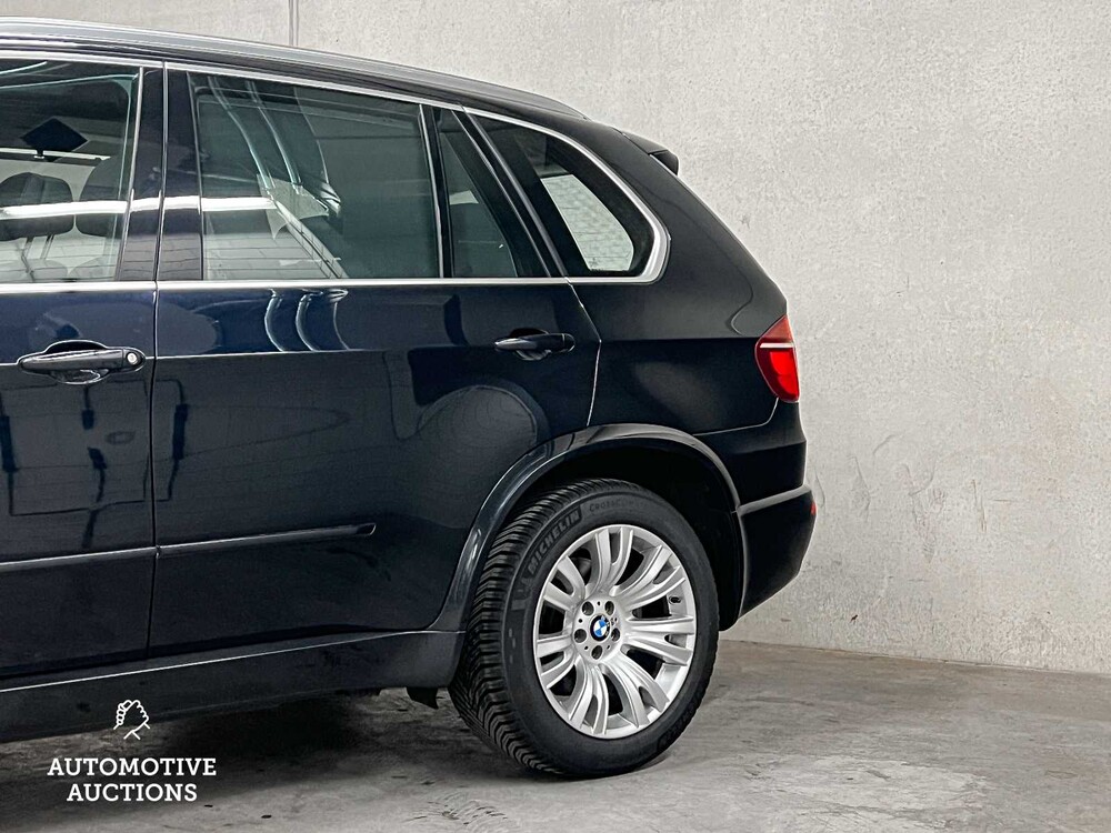 BMW X5 xDrive50i M-Sport High Executive 408hp 2011 (Original-NL), 55-SRB-9