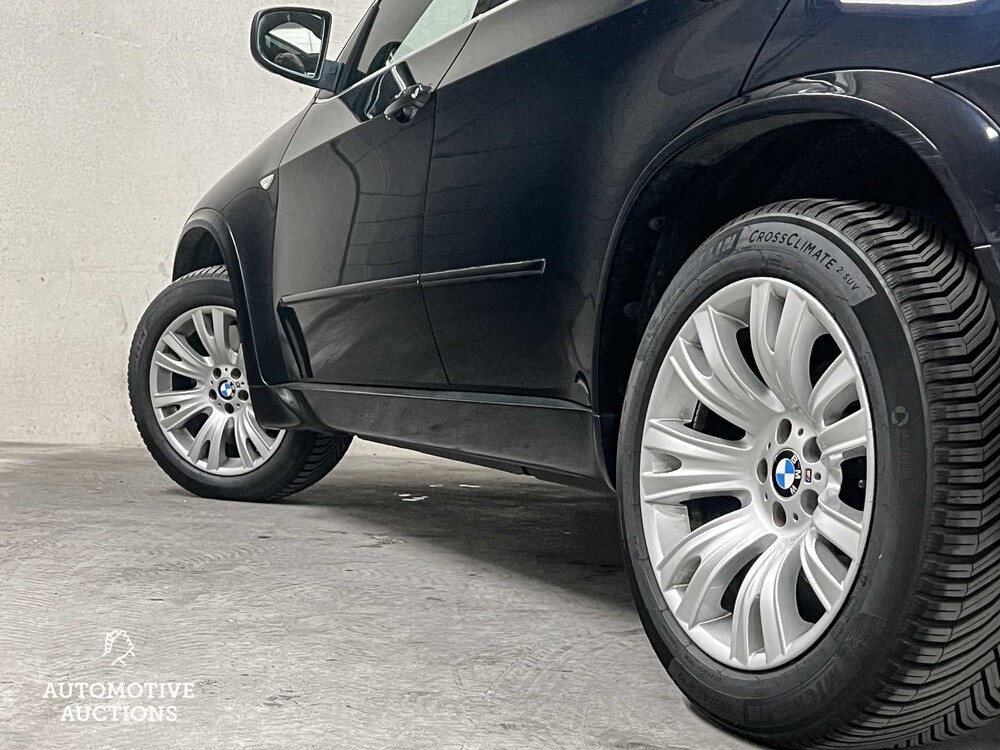 BMW X5 xDrive50i M-Sport High Executive 408hp 2011 (Original-NL), 55-SRB-9