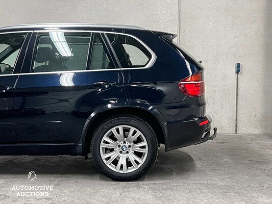 BMW X5 xDrive50i M-Sport High Executive 408PS 2011 (Original-NL), 55-SRB-9