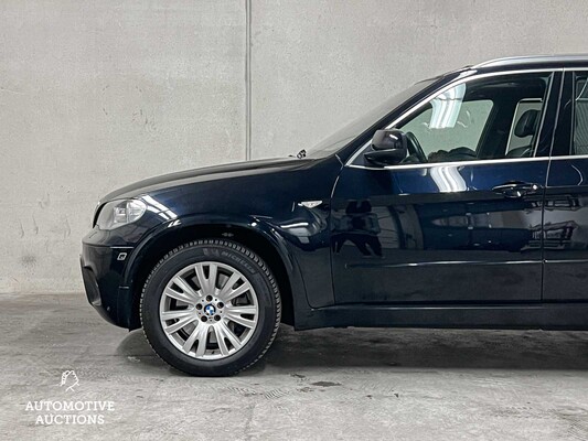 BMW X5 xDrive50i M-Sport High Executive 408pk 2011 (Origineel-NL), 55-SRB-9