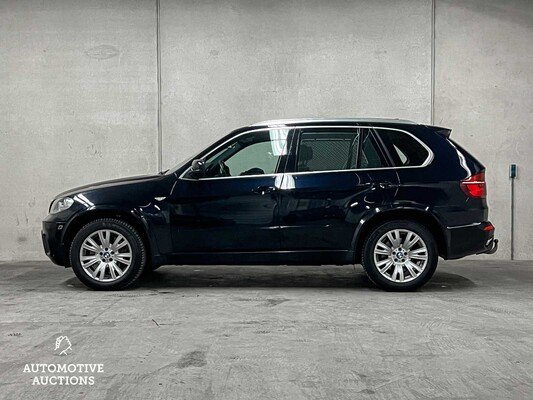 BMW X5 xDrive50i M-Sport High Executive 408pk 2011 (Origineel-NL), 55-SRB-9