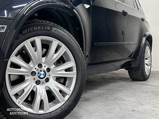 BMW X5 xDrive50i M-Sport High Executive 408pk 2011 (Origineel-NL), 55-SRB-9