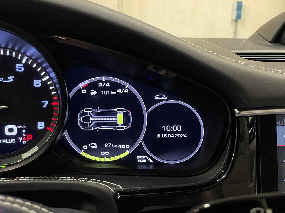 Porsche Panamera Turbo S E-hybrid 4.0 V8 680hp -AKRAPOVIC- 2017 (Original-NL) , PR-544-H