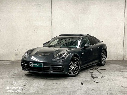 Porsche Panamera E-Hybrid 4 3.0 V6 462PS NEUMODELL 2017 Sport-Chrono Plug-In Hybrid