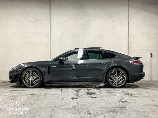 Porsche Panamera E-Hybrid 4 3.0 V6 462PS NEUMODELL 2017 Sport-Chrono Plug-In Hybrid