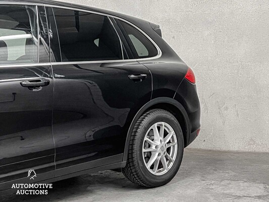 Porsche Cayenne 3.6 V6 (TECHART) BLACK-EDITION 299PS 2011, KL-964-V