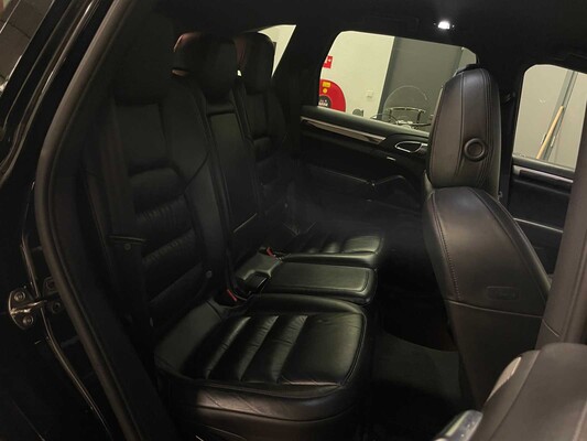 Porsche Cayenne 3.6 V6 (TECHART) BLACK-EDITION 299pk 2011, KL-964-V