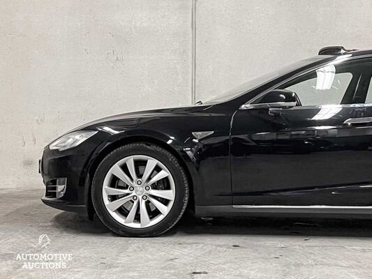 Tesla Model S 85D Base 423pk 2019 (Origineel-NL), GP-329-L