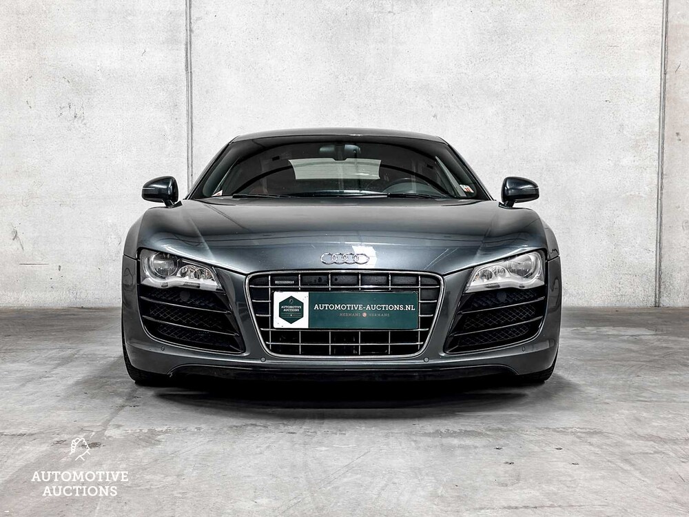 Audi R8 5.2 V10 FSI 525hp -CARBON- 2010, 74-NGZ-1