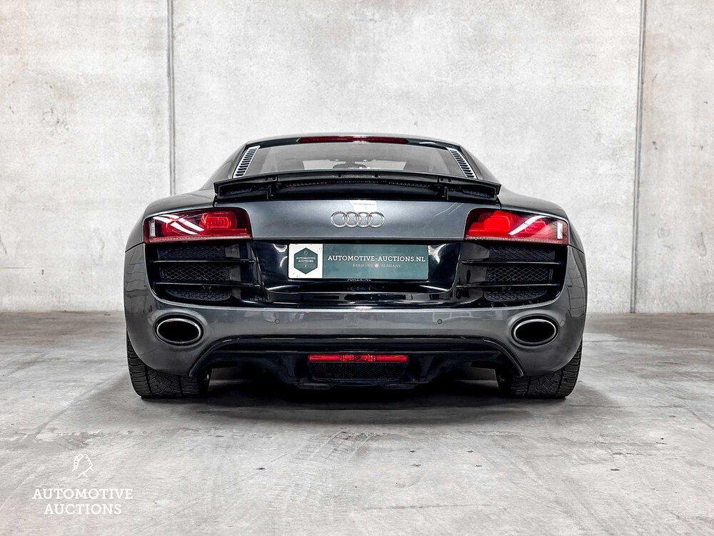 Audi R8 5.2 V10 FSI 525hp -CARBON- 2010, 74-NGZ-1
