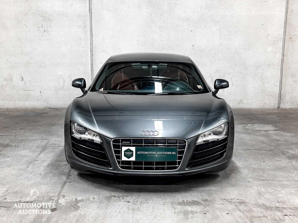 Audi R8 5.2 V10 FSI 525hp -CARBON- 2010, 74-NGZ-1