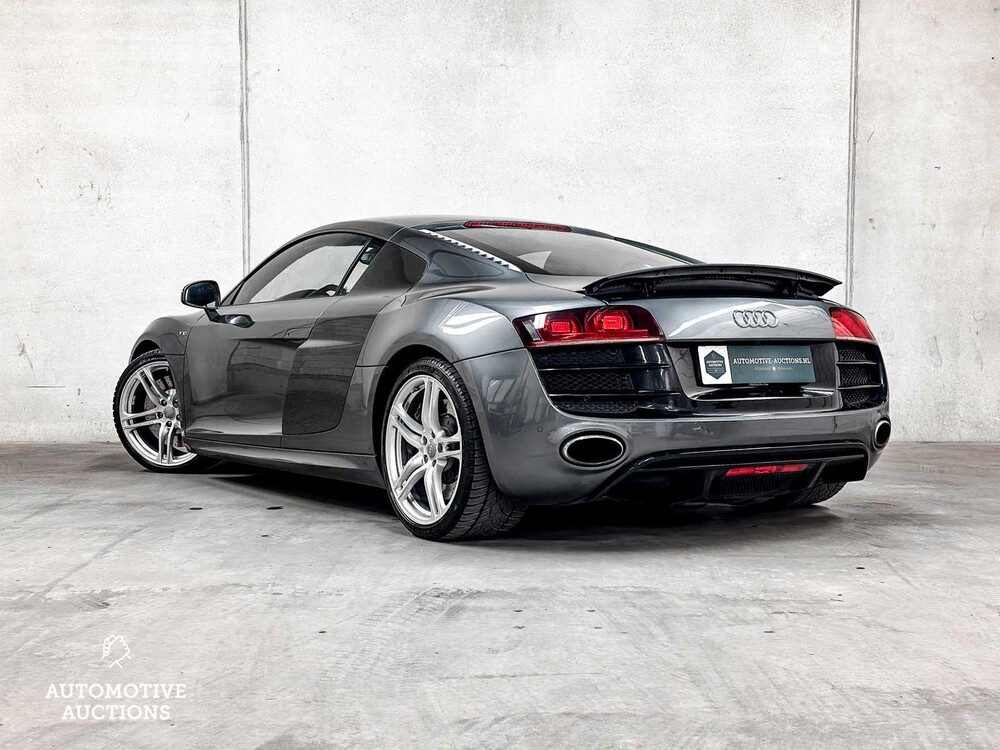 Audi R8 5.2 V10 FSI 525hp -CARBON- 2010, 74-NGZ-1