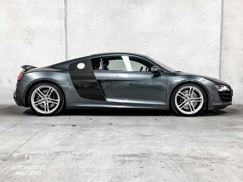 Audi R8 5.2 V10 FSI 525hp -CARBON- 2010, 74-NGZ-1