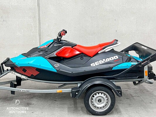 Seadoo Spark TRIXX Wasserfahrzeug 90PS 899ccm 2018