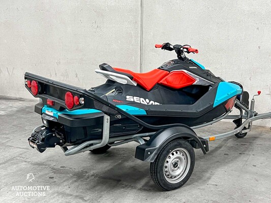 Seadoo Spark TRIXX Wasserfahrzeug 90PS 899ccm 2018