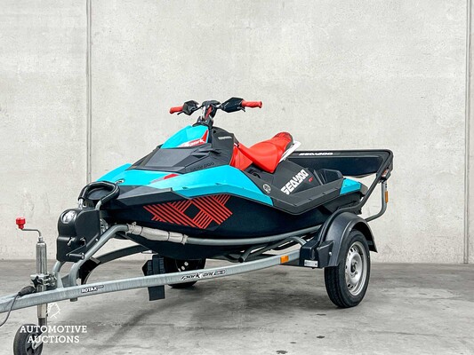 Seadoo Spark TRIXX Wasserfahrzeug 90PS 899ccm 2018