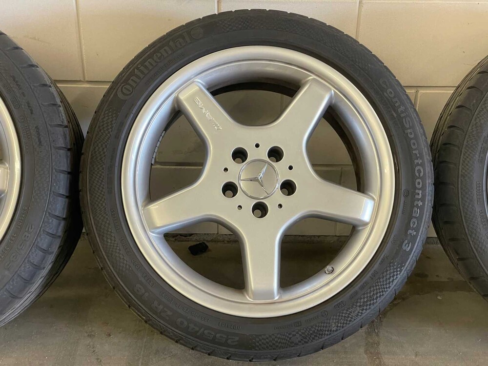 Mercedes-Benz SL55 AMG 5.5 V8 SL-class 500hp 2002, H-496-LB YOUNGTIMER