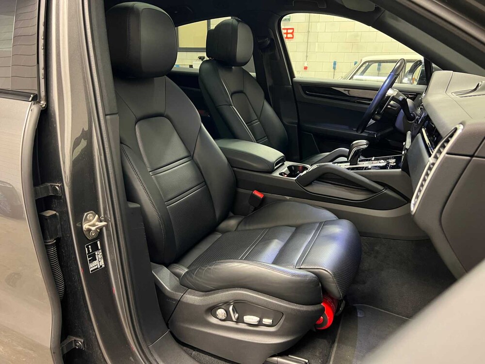 Porsche Cayenne S Coupe 2.9 V6 441hp 2020 SPORTDESIGN SPORT-CHRONO