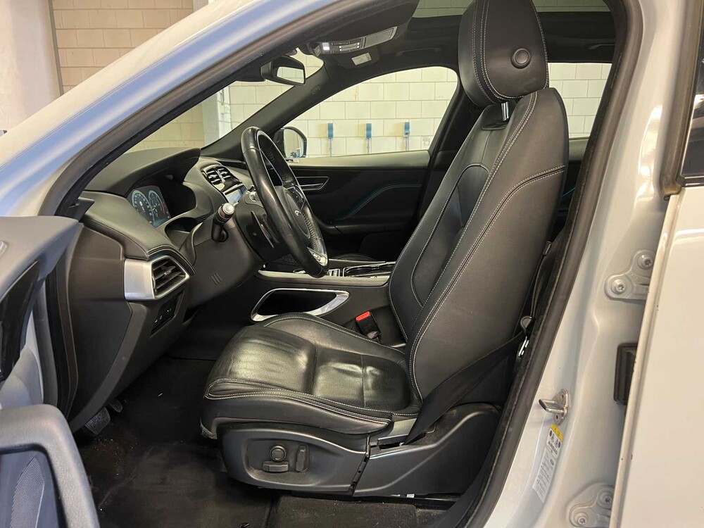Jaguar F-PACE 2.0 Portfolio AWD 20D 179PS 2016 (Original-NL & 1. Besitzer), JR-362-K