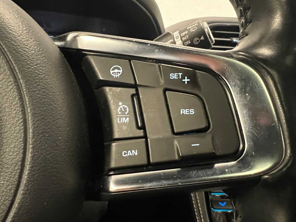 Jaguar F-PACE 2.0 Portfolio AWD 20D 179PS 2016 (Original-NL & 1. Besitzer), JR-362-K