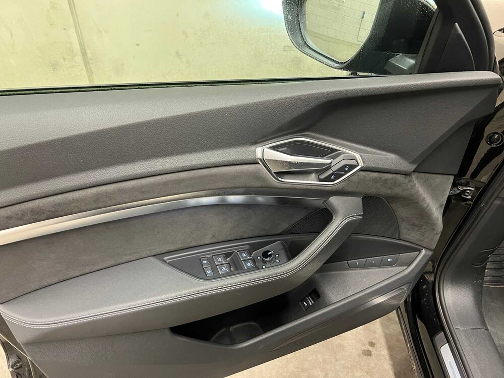 Audi e-tron 55 quattro s edition 95 kWh S-Line 408hp 2020 (Original-NL + 1. Besitzer), K-800-DG