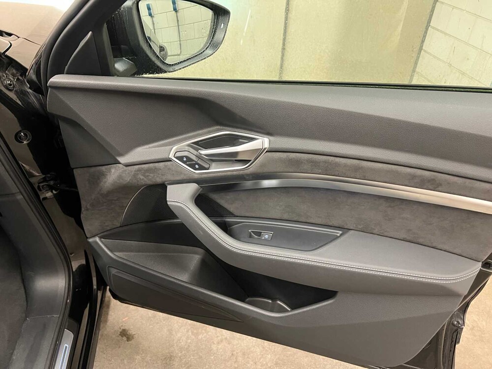 Audi e-tron 55 quattro s edition 95 kWh S-Line 408hp 2020 (Original-NL + 1. Besitzer), K-800-DG