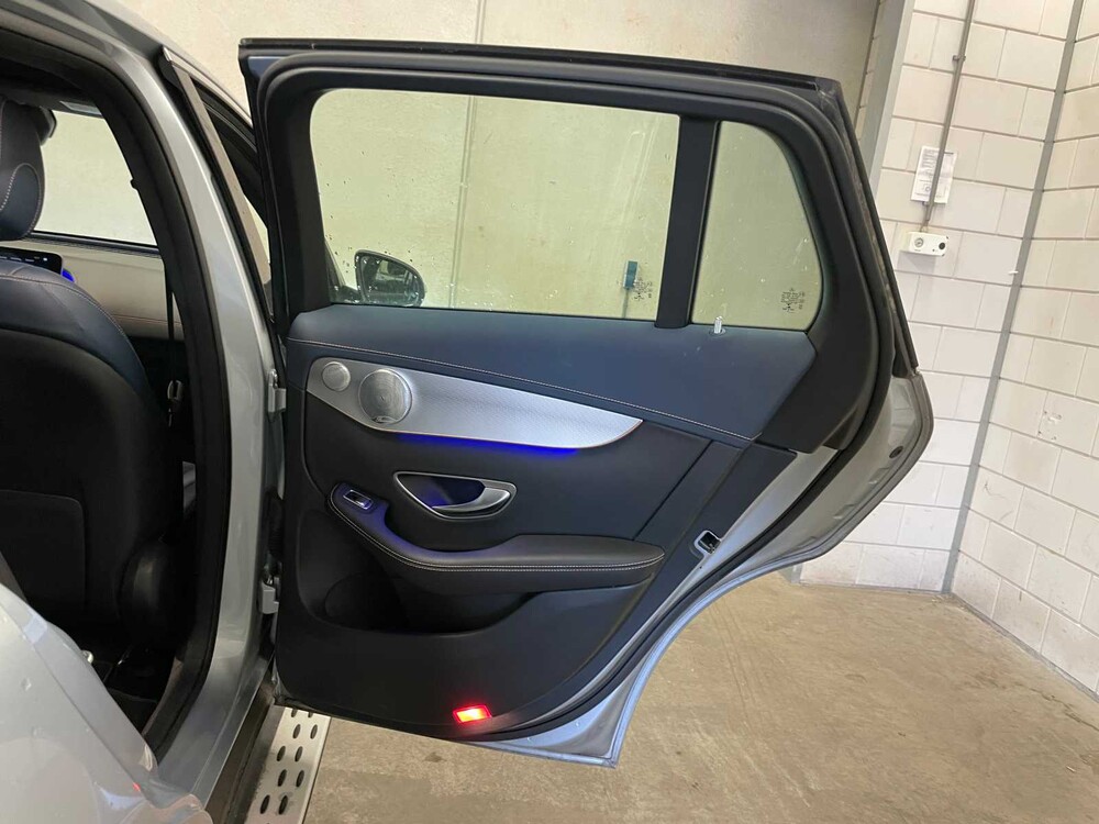 Mercedes-Benz EQC400 4Matic Premium Plus 80 kWh 408PS 2019, H-363-RN