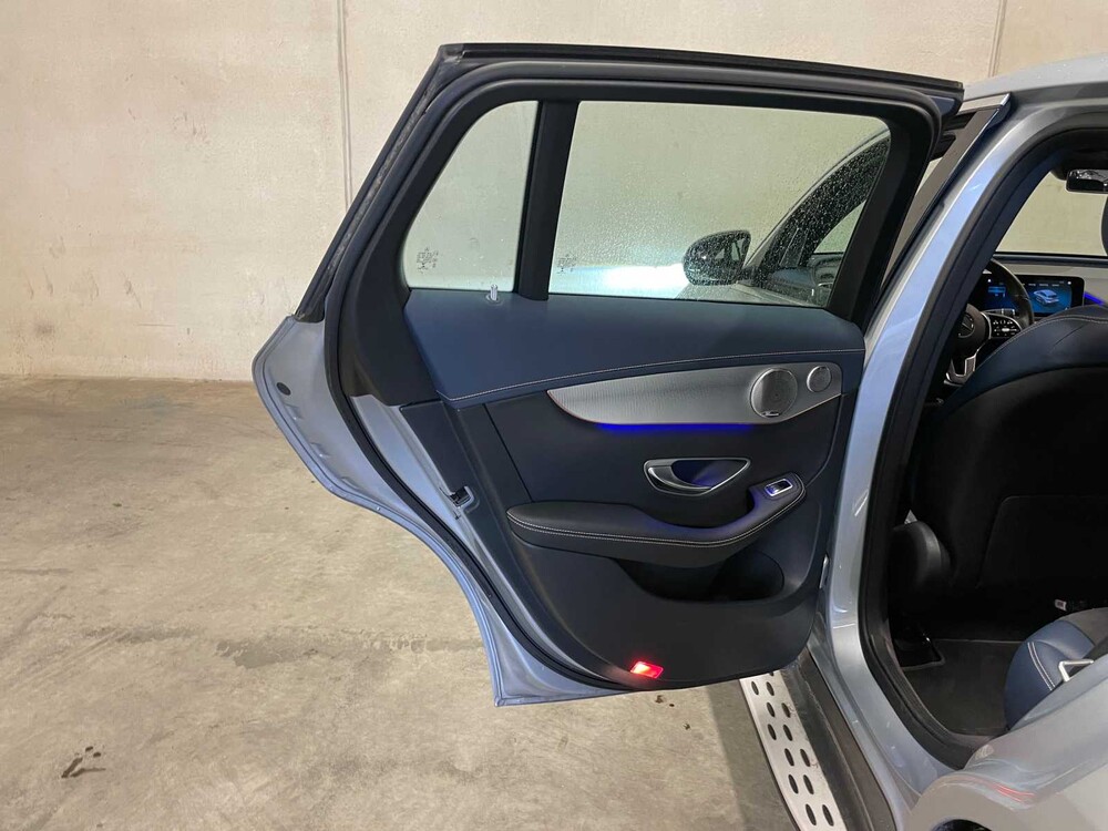 Mercedes-Benz EQC400 4Matic Premium Plus 80 kWh 408PS 2019, H-363-RN