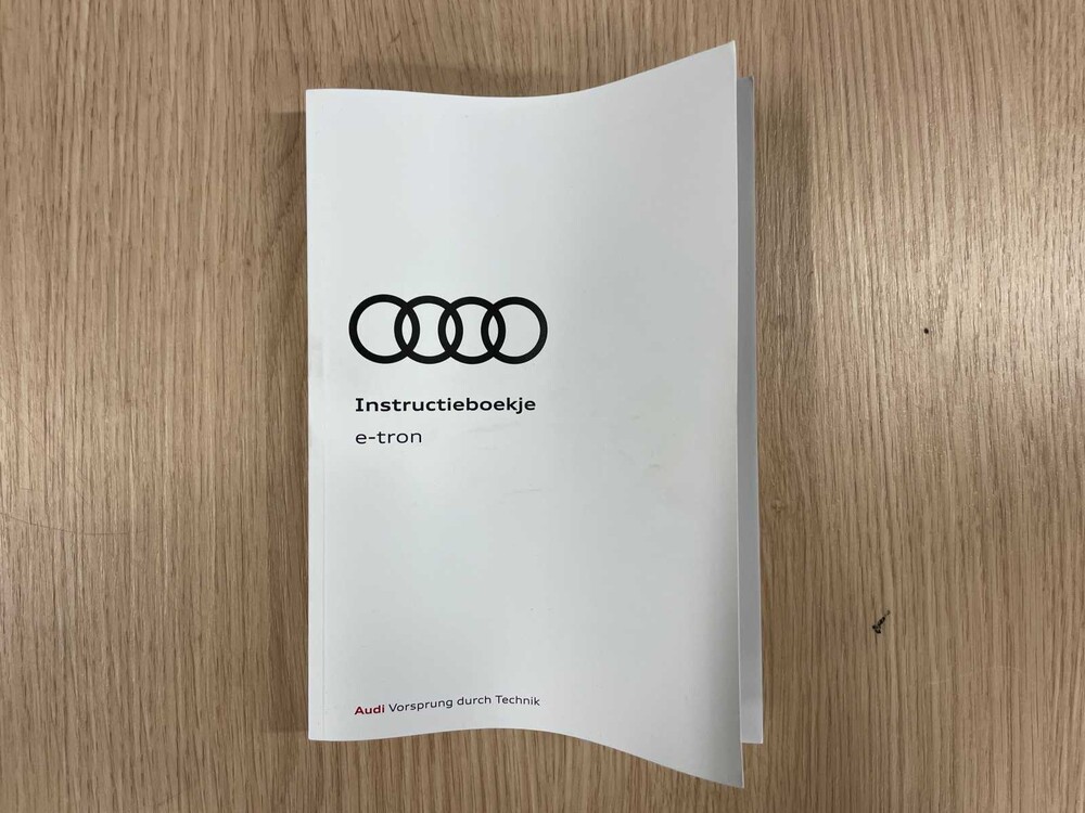 Audi e-tron 55 quattro -EDITION ONE- Advanced 95 kWh 360hp 2019 (original-NL + 1st owner), G-356-VJ
