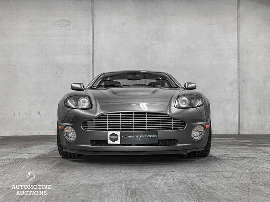 Aston Martin Vanquish 5.9 V12 466pk 2003