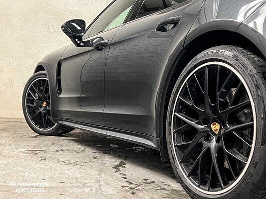 Porsche Panamera Sport Turismo 4S 2.9 V6 Sport-Chrono 441hp 2018, N-982-JG