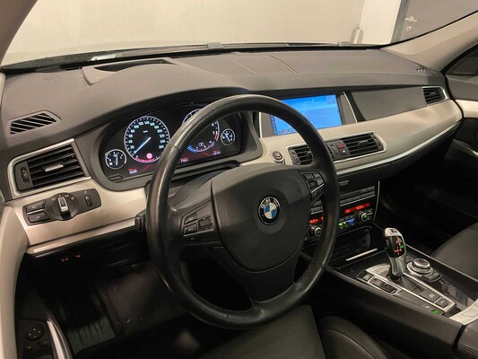 BMW 535i Gran Turismo High Executive F07 306PS 2009 5er, 32-LRN-3