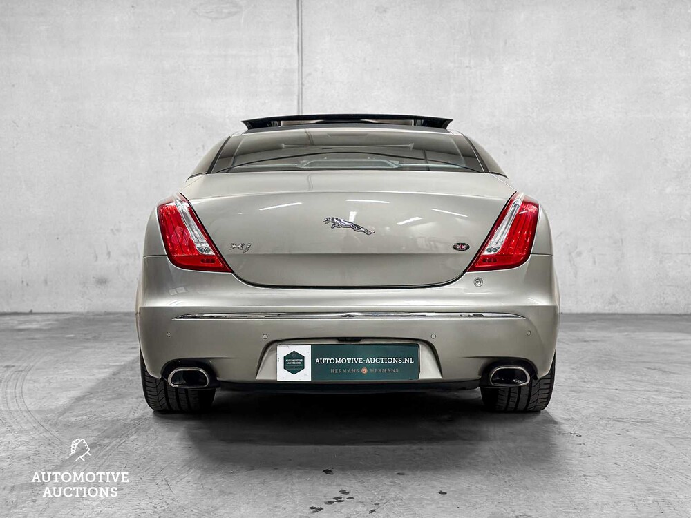 Jaguar XJ 5.0 V8 Premium Luxury 385pk 2010, RB-718-D