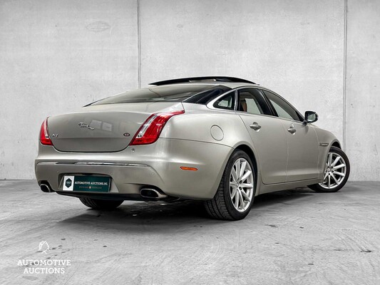 Jaguar XJ 5.0 V8 Premium Luxury 385pk 2010, RB-718-D