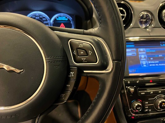 Jaguar XJ 5.0 V8 Premium Luxury 385hp 2010, RB-718-D