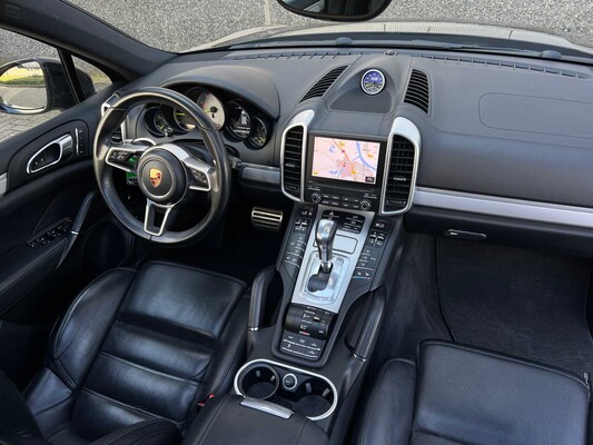 Porsche Cayenne E-Hybrid S 3.0 V6 Platinum Edition Sport-Chrono 416hp 2017, K-519-TP