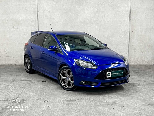 Ford Focus ST-2 2.0 EcoBoost 250PS 2013 (Original-UK), 50-ZVX-6