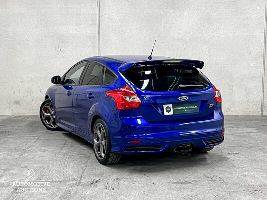 Ford Focus ST-2 2.0 EcoBoost 250pk 2013 (Origineel-NL), 50-ZVX-6