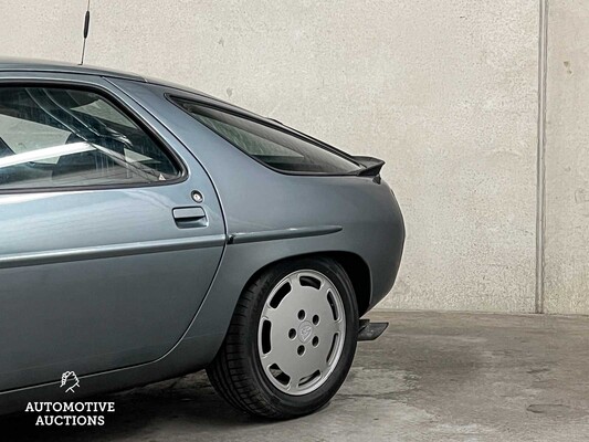 Porsche 928 S 4.7 V8 Coupé 310hp 1983, JG-DT-44