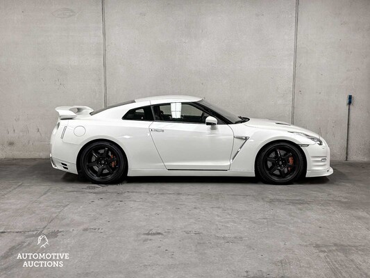 Nissan GT-R R35 3.8 V6 Track Edition MY15 549PS 2016, ZT-663-P