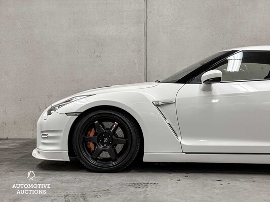 Nissan GT-R R35 3.8 V6 Track Edition MY15 549PS 2016, ZT-663-P